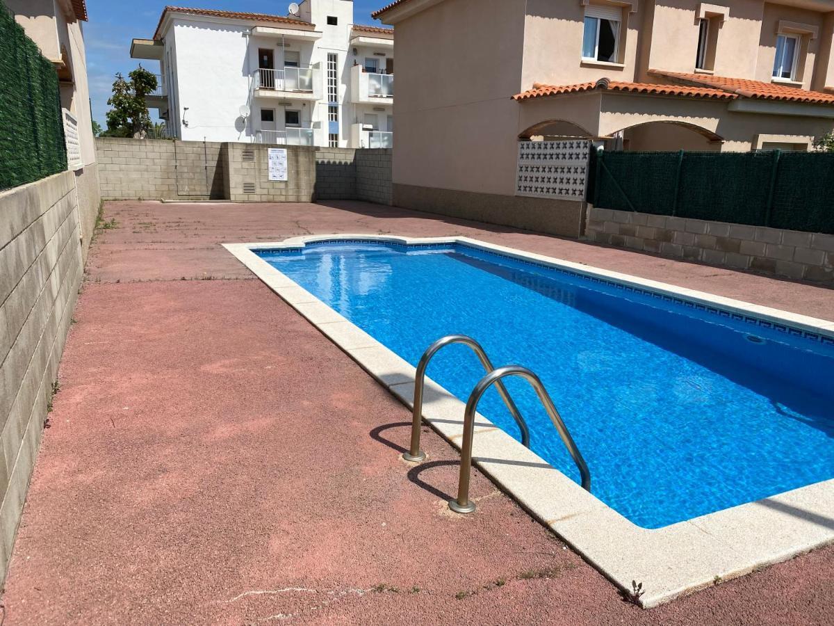 Casa A L'Escala, Piscina Comunitaria, Mallols Екстер'єр фото